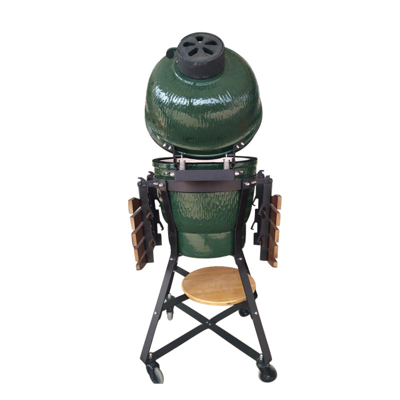 big green egg as smoker
